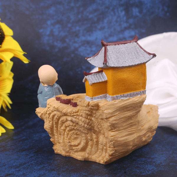 polyresin monk house planter back view